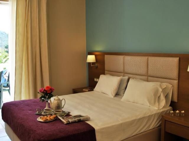 Plessas Palace 3* Alykanas (Zakynthos)